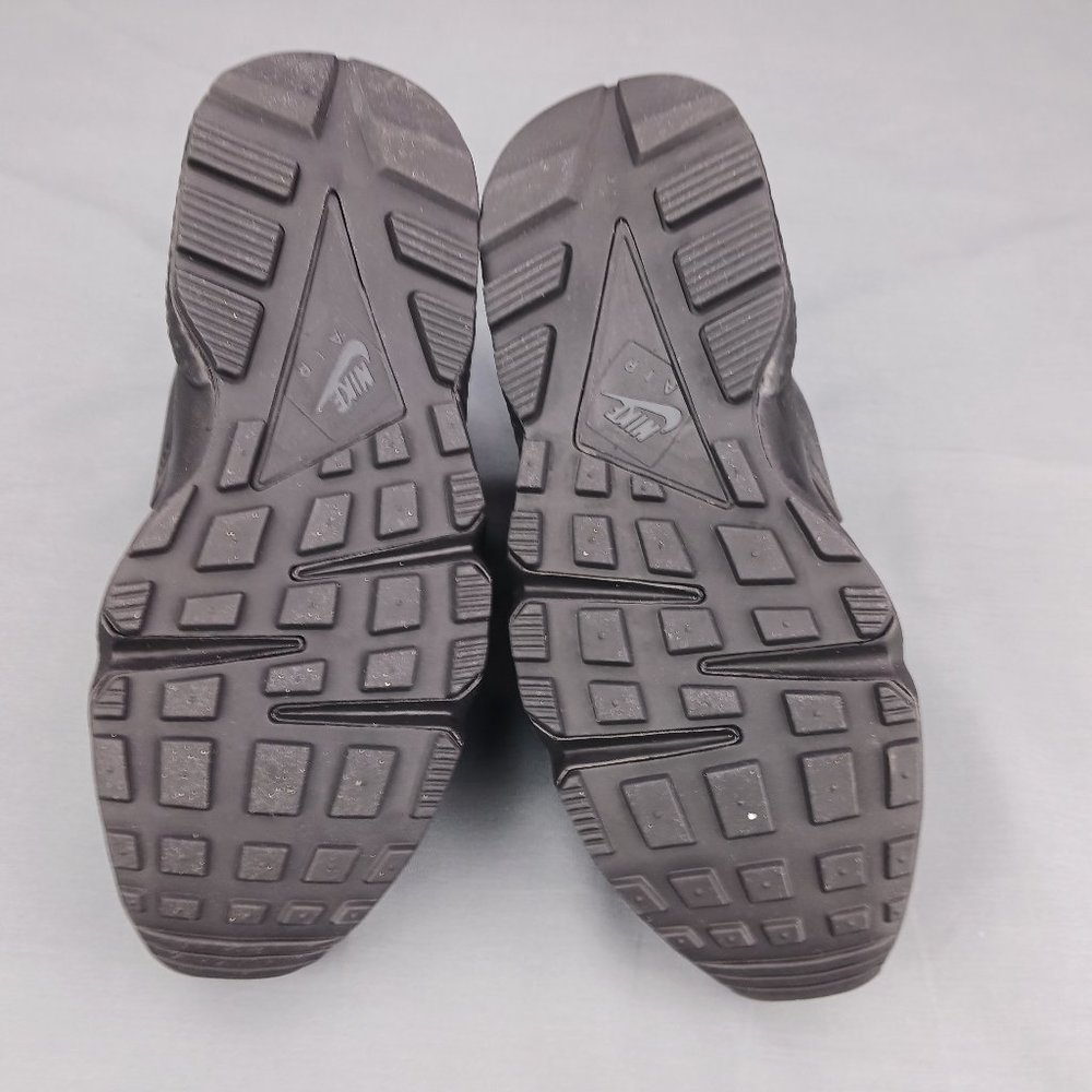 Nike Air Huarache Women's Running Shoes Triple Black DH4439 001 Sizes 6-7 - Picture 7 of 8